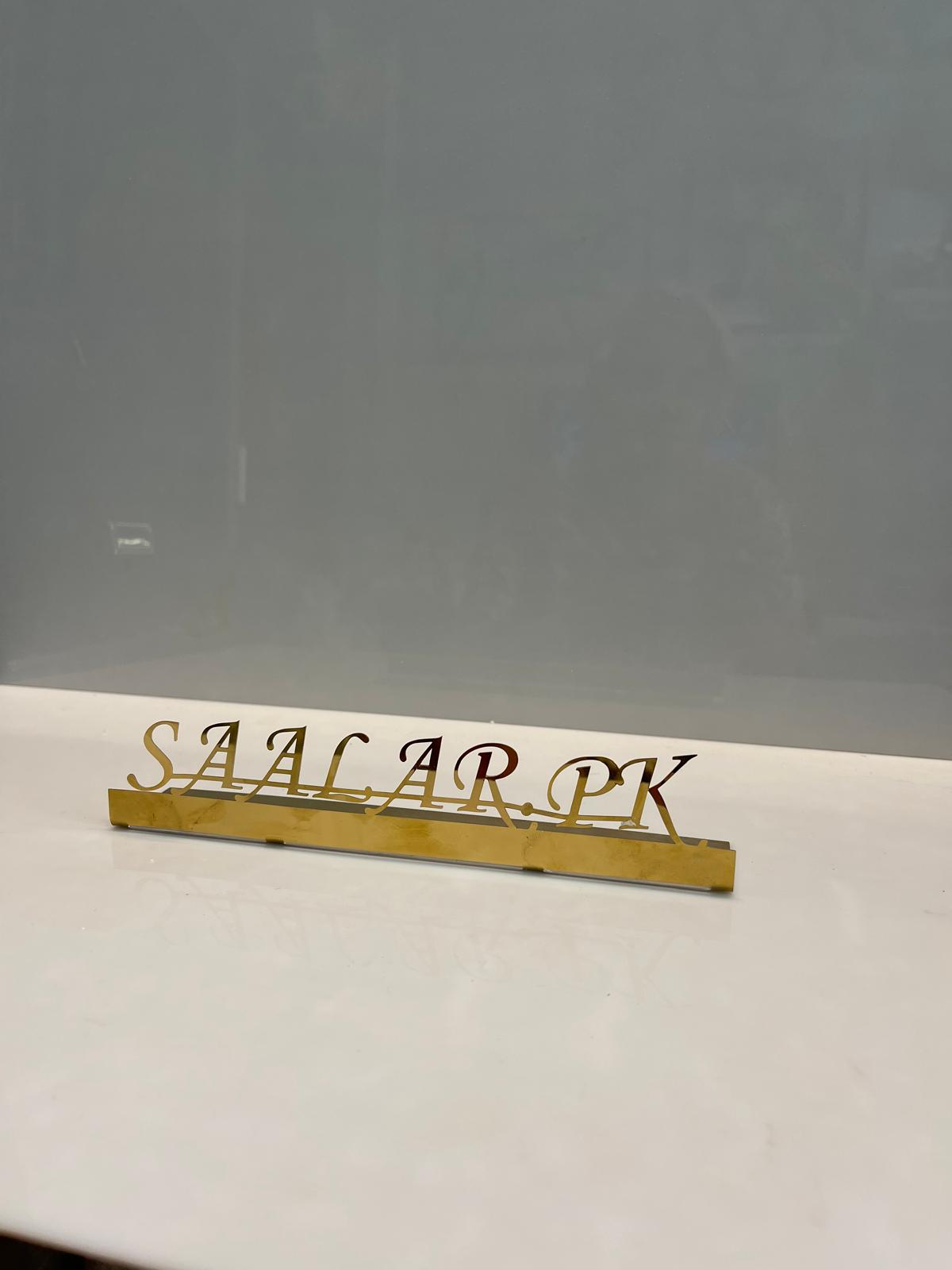 Brands Stand